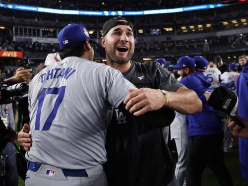 MLB》加入道奇奪生涯首冠後退休！34歲4屆金手套外野手找到新工作