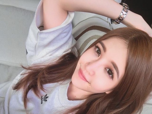 高雄女孩好溫暖！甜美正妹「Kate」甜美笑容、清新美貌，沒有一個男生受的了！