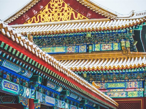 為何古建築簷角都翹起？古人道破玄機