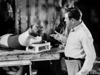 一切都是幻覺，嚇不倒我的！上個世紀令人頭皮發麻的人體獵奇照