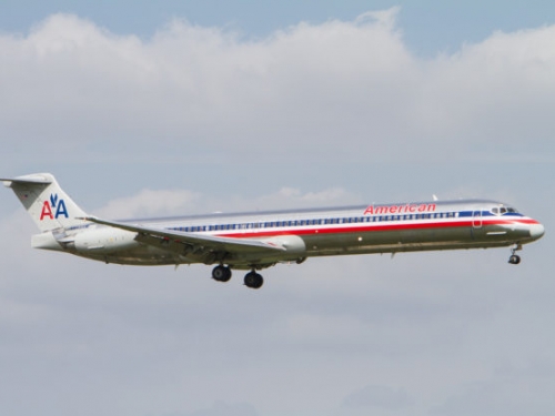 服役 36 年，美國航空麥道 MD-80 退休將到新墨西哥州沙漠養老