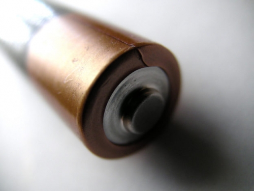 穩定性、成本效益比更佳，印度研發世界第一個鐵離子電池