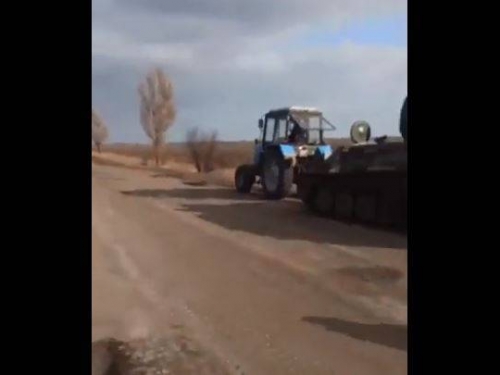 開農車偷走俄軍戰車！烏克蘭媒體：吉普賽人幹的