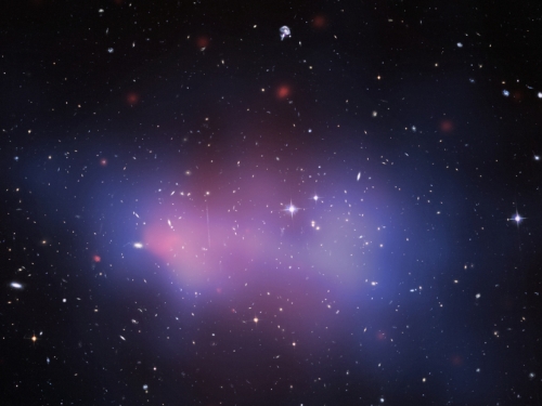 既然暗物質不會發光 天文學家如何探測它們？