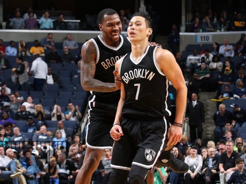 酸籃網陣容爛爆？ 尼克小咖：兩隊不該一起打球