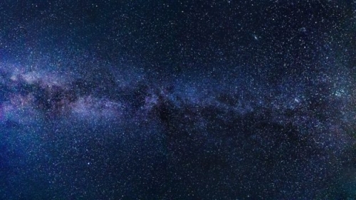 銀河中心有早期猛烈恆星遽增活動的證據