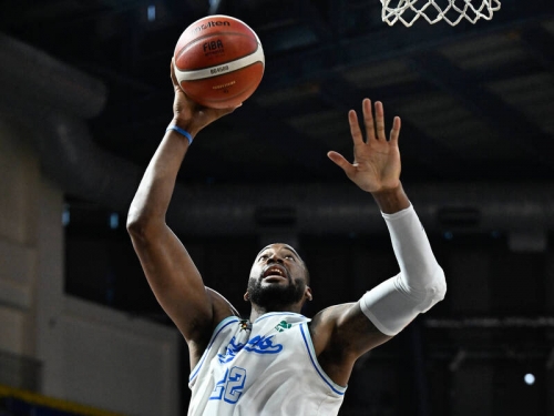 TPBL》「雙神對決」痛宰戰神 海神終止2連敗重返聯盟第3