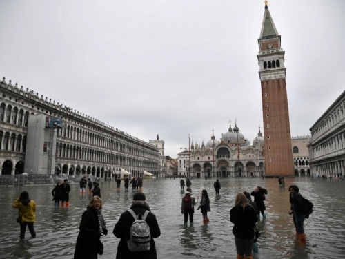 水深達1.87米！ 威尼斯半世紀以來最大水災已釀2死