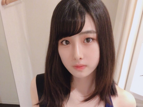 爆彈女大生「大間乃トーコ」以情色女王為目標　想當壞壞保健室老師