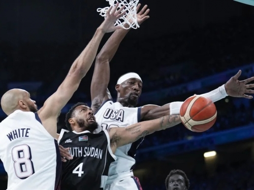 奧運籃球》南蘇丹力戰美國隊群星 主帥：為球員感到驕傲