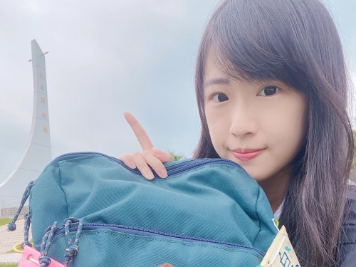 華語老師「蔡蔡老師」清新氣質好戀愛　人美心善熱心公益