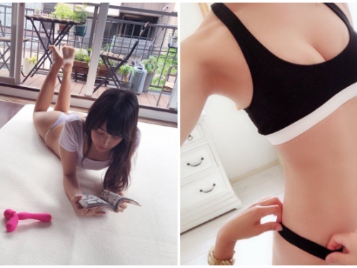 那個玩具是？激萌「甜美系少女」用溫暖微笑與性感身材融化你的心！