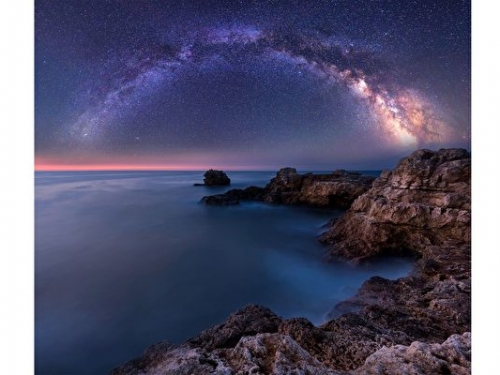銀河系內發現遠古恆星墓地
