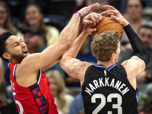 NBA》復活了？西蒙斯快艇首秀繳全能數據 主帥盛讚籃球智商