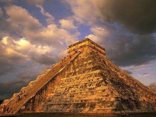 金星與地球之間曾有一顆卓爾金星？或與瑪雅人的來歷有關