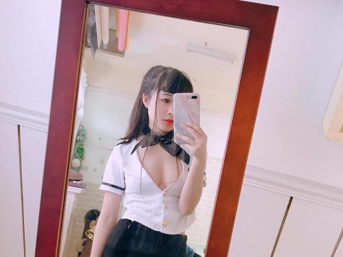 日系妹紙大好～超可愛滑嫩少女胴體「Bonnie 白白」讓人心跳加速～