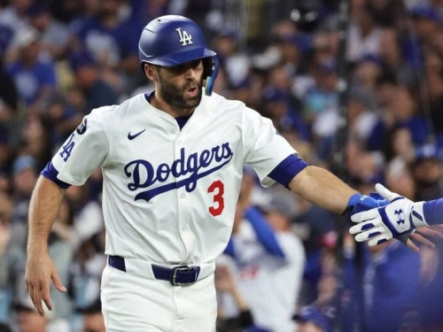 MLB》道奇韓裔金手套工具人回歸！2冠的前國聯冠軍賽MVP慘遭釋出