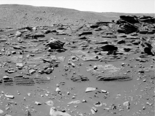 火星上又發現一個僅有生命循環的物質，科學家推測在火山口有生命