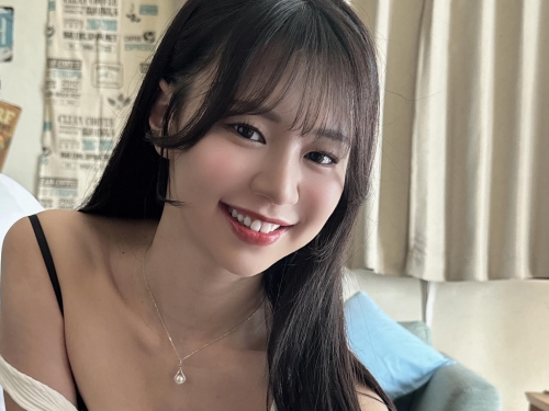 累積超久為了受孕的濃厚精子，通通被癡女小姨子「五芭」擠出來榨乾了...