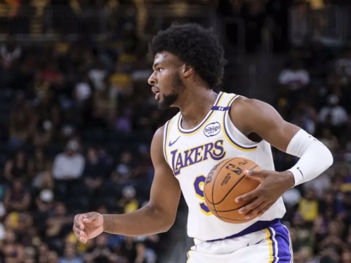 NBA》布朗尼湖人熱身賽無表現 前狀元狂酸：他什麼都不會