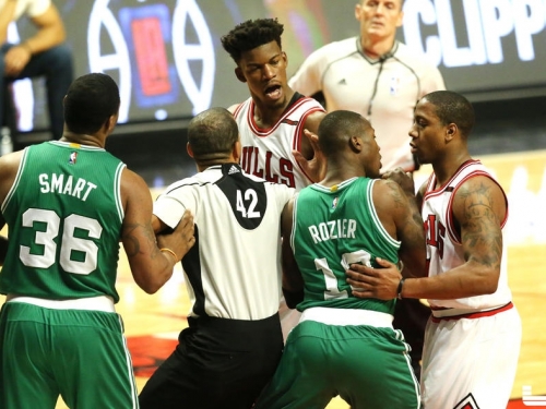 超賽、公牛衝突三連發 公牛教頭還酸：矮湯狂走步不可能守得住