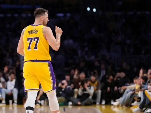 NBA》湖人打敗金塊3連勝！　Doncic談贏球關鍵：最高標準要求自己