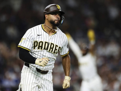 MLB》跟道奇拚分區冠軍！教士明星游擊手受傷了 剩餘例行賽恐報銷