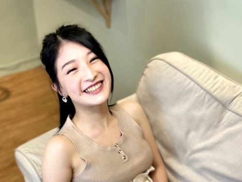 台藝大國樂系「琵琶正妹」！臉蛋清新身材火辣，「E罩杯」性感泳裝反差好迷人