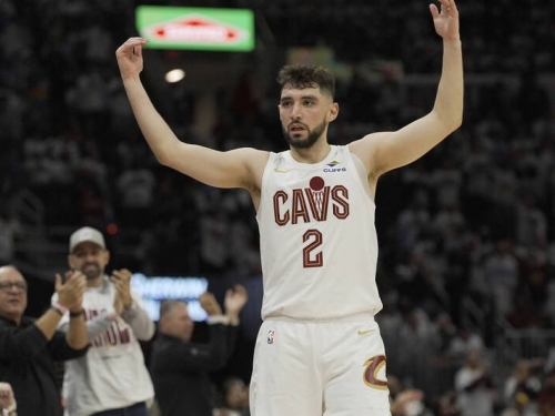 NBA季後賽》騎士挖到寶！年薪256萬美元的傑洛米飆28分寫紀錄