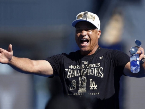 MLB》道奇想續留冠軍教頭羅伯斯 有望破康索的12億大約紀錄？