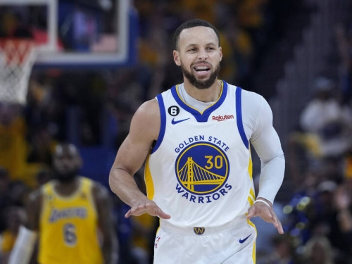 NBA》勇士力拚重返榮耀 柯瑞：我們現在是獵人而非獵物