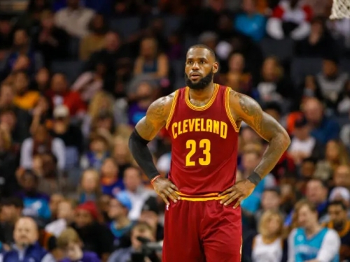 NBA》詹皇「決定3.0」將上演！最後一舞回騎士？ESPN傳奇記者如此解析