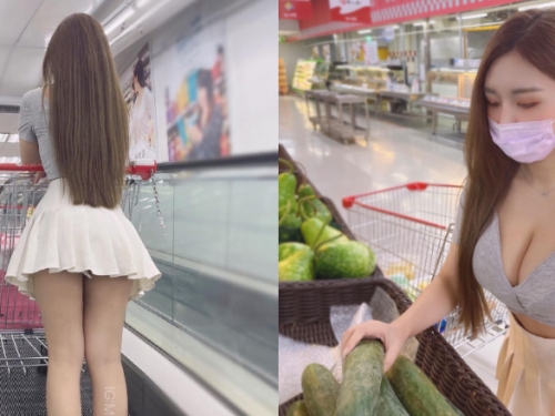 微性感！台中家樂福巧遇「巨乳小隻馬」　迷你裙展現性感美腿