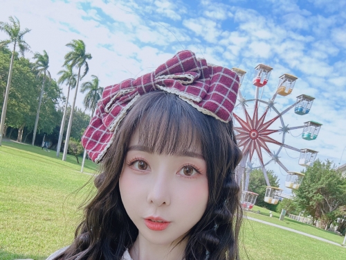 巨乳女大生「Tiny」交友不慎！被學長灌醉後全身塗滿獎學「精」！