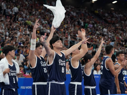 世大運》恨天高！林俊吉砍20分無用 台灣30分不敵17年金牌立陶宛