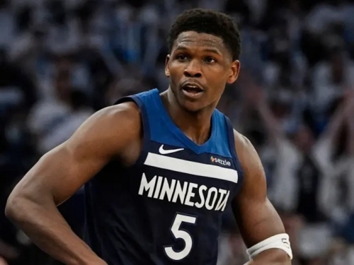 NBA》A-Rod掌權灰狼！Edwards坐穩狼王寶座　靠「這招」打造冠軍