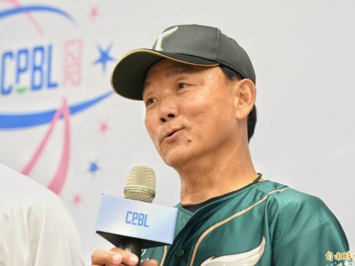 中職》台鋼以一換四 洪一中：協助年輕球員成長有很大幫助