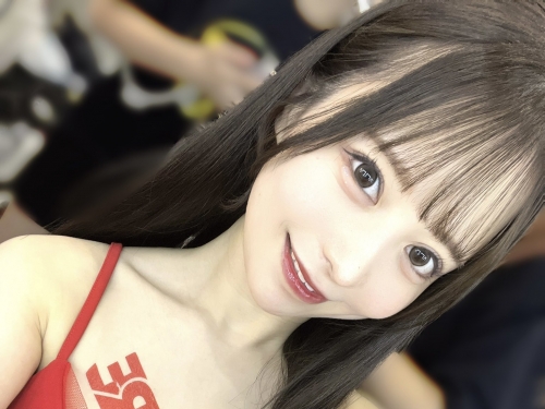 頂級美少女「天馬唯」解鎖泳池趴！色氣甜美的她將出席「TREND GIRLS × JKF 泳池攝影會」！