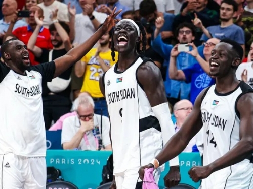 奧運籃球》太離譜了！南蘇丹籃球歷史首戰　大會卻播放蘇丹國歌