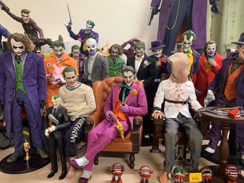 「DC 小丑」雕像讓人超羨慕！玩具收藏家 Leo 私心最愛「這版本」的 Joker！