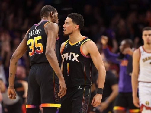 NBA季後賽》布克砍47分、杜蘭特39分 率太陽G3贏金塊