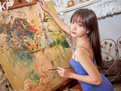 158cm正妹小畫家「優里 Yuri」小洋裝秀美腿，「前凸後翹」線條好迷人！