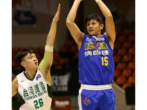 裕隆台版「浪花兄弟」開轟　勝台啤扳成2比2