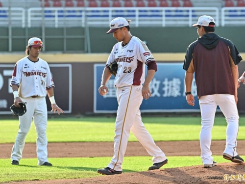 中職》曾仁和開局就核炸！ 樂天桃猿0：7落後台鋼雄鷹