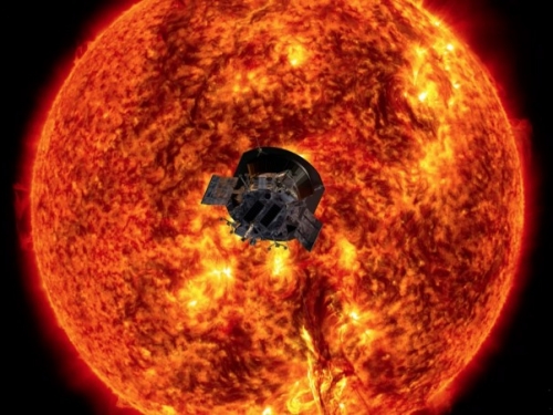 NASA探測器「貼身」觀測 揭太陽奧秘