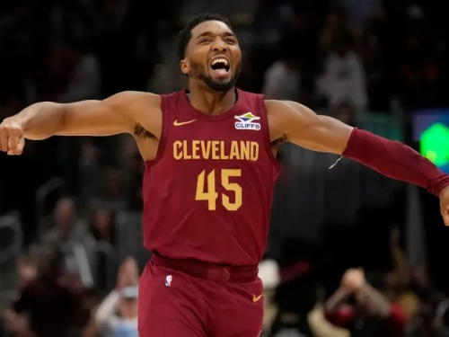 NBA》又是奪冠喜兆！騎士率先奪20勝　Jokic大三元紀錄夜成背景