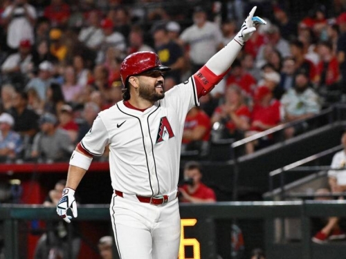 MLB》35轟超車大谷翔平居國聯首位 傳小熊也看上響尾蛇重砲手