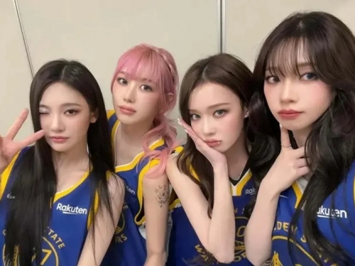 NBA》柯瑞明星賽票選第2 韓女團aespa穿勇士球衣催票網嗨翻