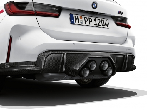 BMW M家旅行車火力展示！全套 M3 Touring M Performance 滿裝完整露出