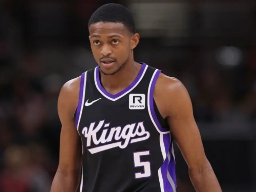 NBA》國王交易主控DeAaron Fox到馬刺！與Wembanyama組成雙子星